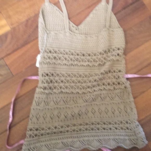 Beautiful Tank - Picture 7 of 7